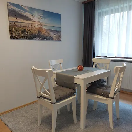 Haus Dietrich 1 *